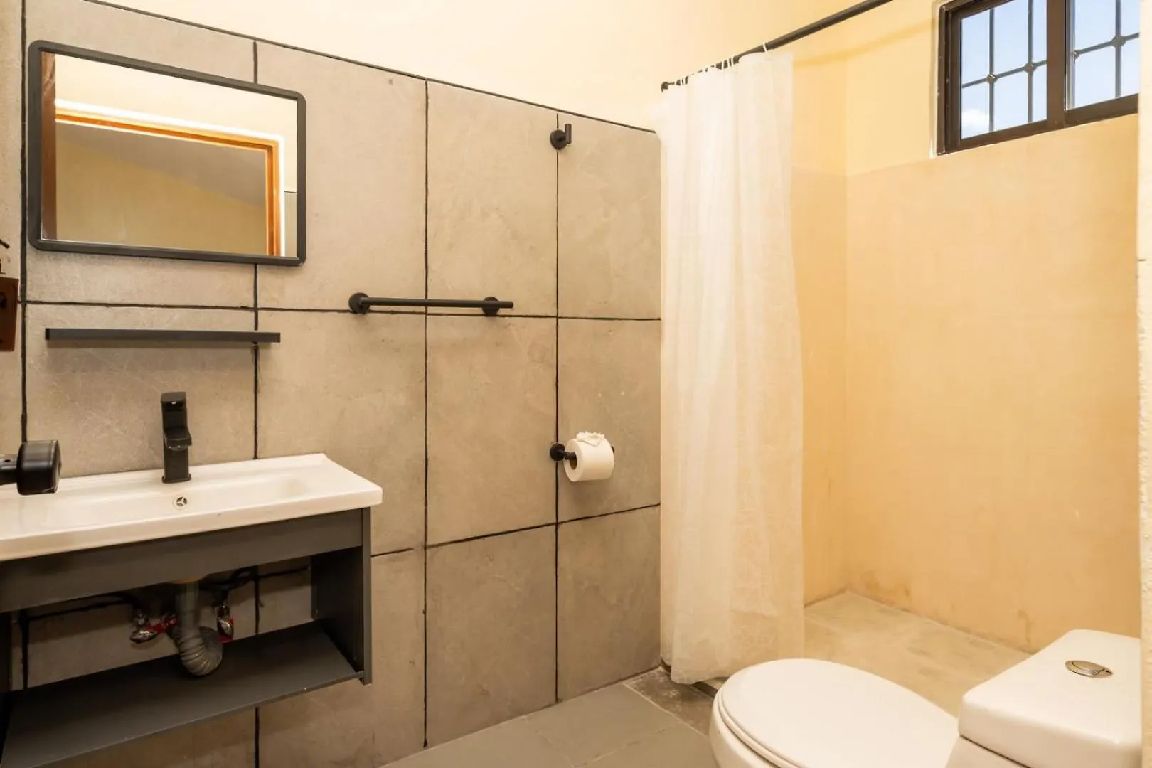 Compact Studio With Balcony Park View Casa Jurel Cancun